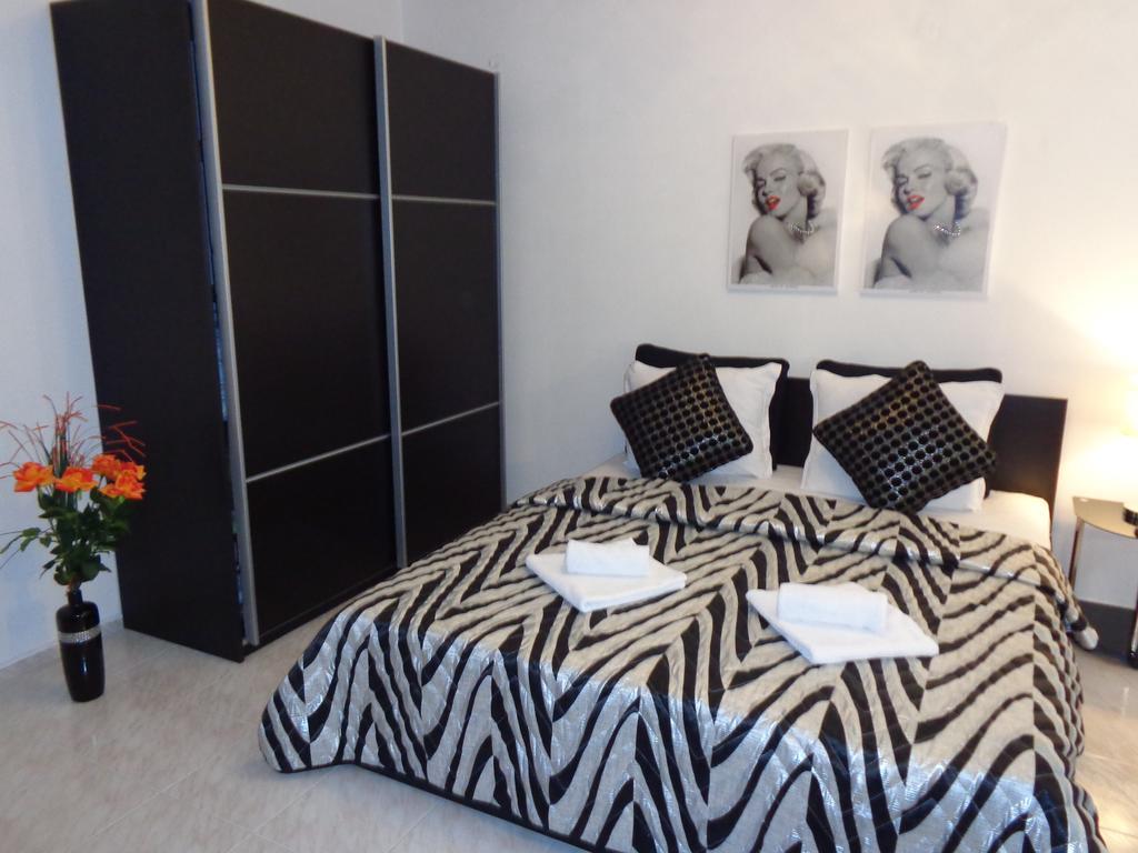 Zoya Apartment Burgas ภายนอก รูปภาพ
