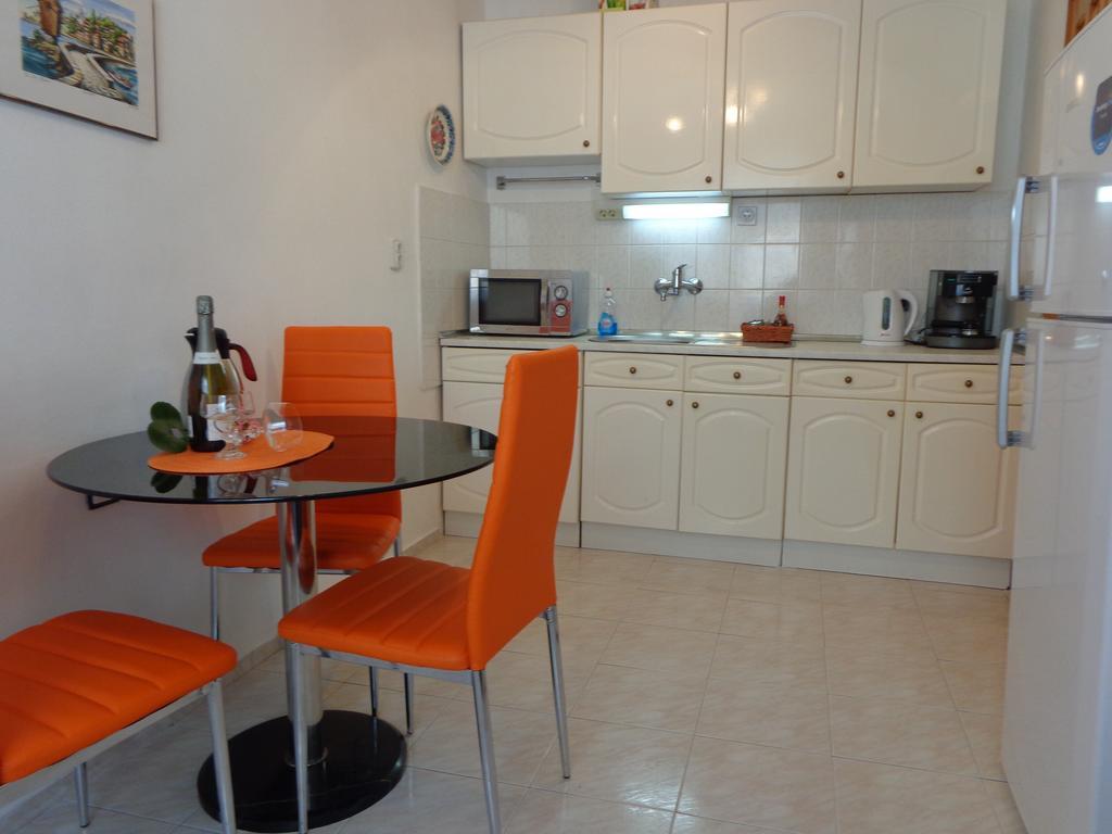 Zoya Apartment Burgas ภายนอก รูปภาพ