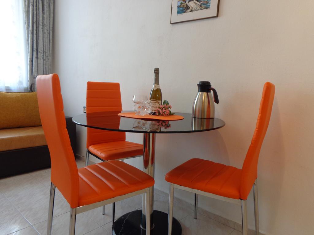 Zoya Apartment Burgas ภายนอก รูปภาพ